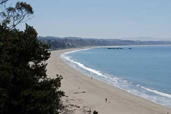 view south from New Brighton Beach toward Seacliff Beach, Santa Cruz County, CA