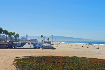 Dockweiler Beach RV Park - camping,  CA